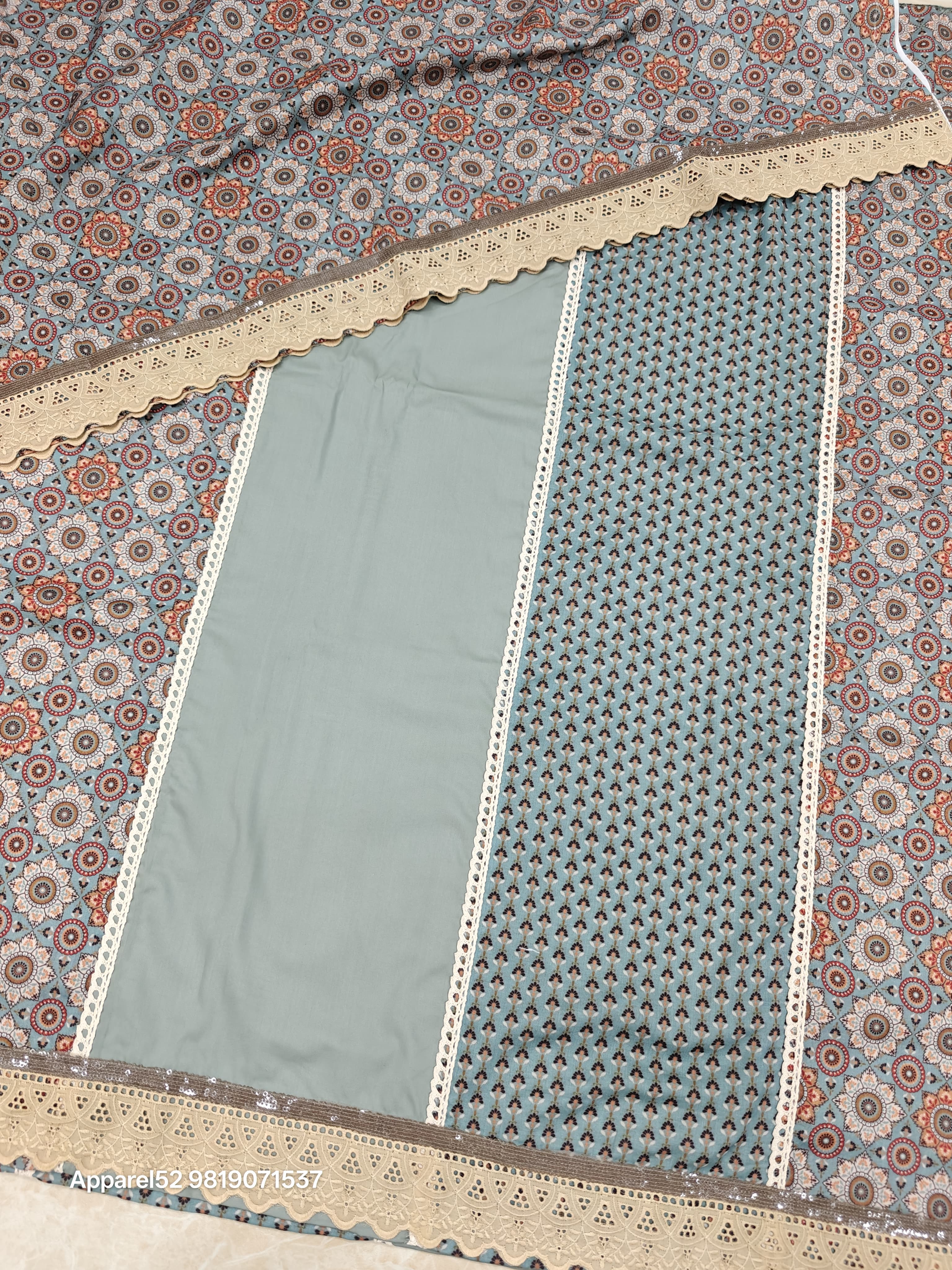 Multi Colour Vertical Kali pattern rida Multi Colour Vertical Kali pattern rida